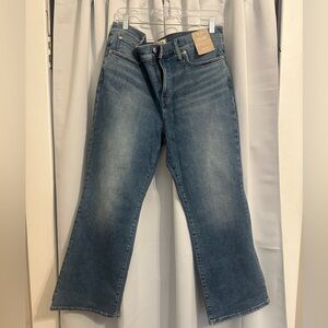 NWT Madewell mid-rise kick out crop size 32